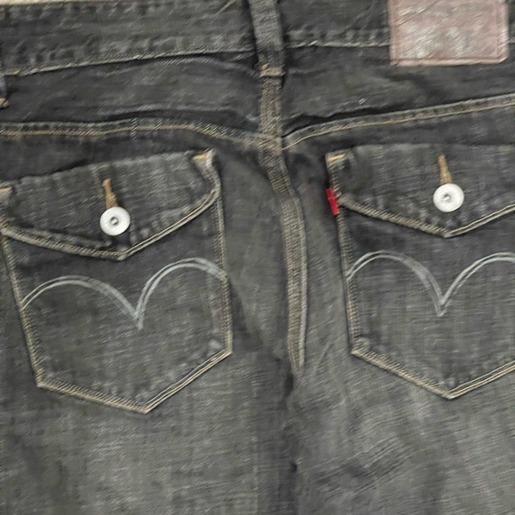Levi’s Slim Straight Jeans size 31 wide and 32 Length - Picture 9 of 9